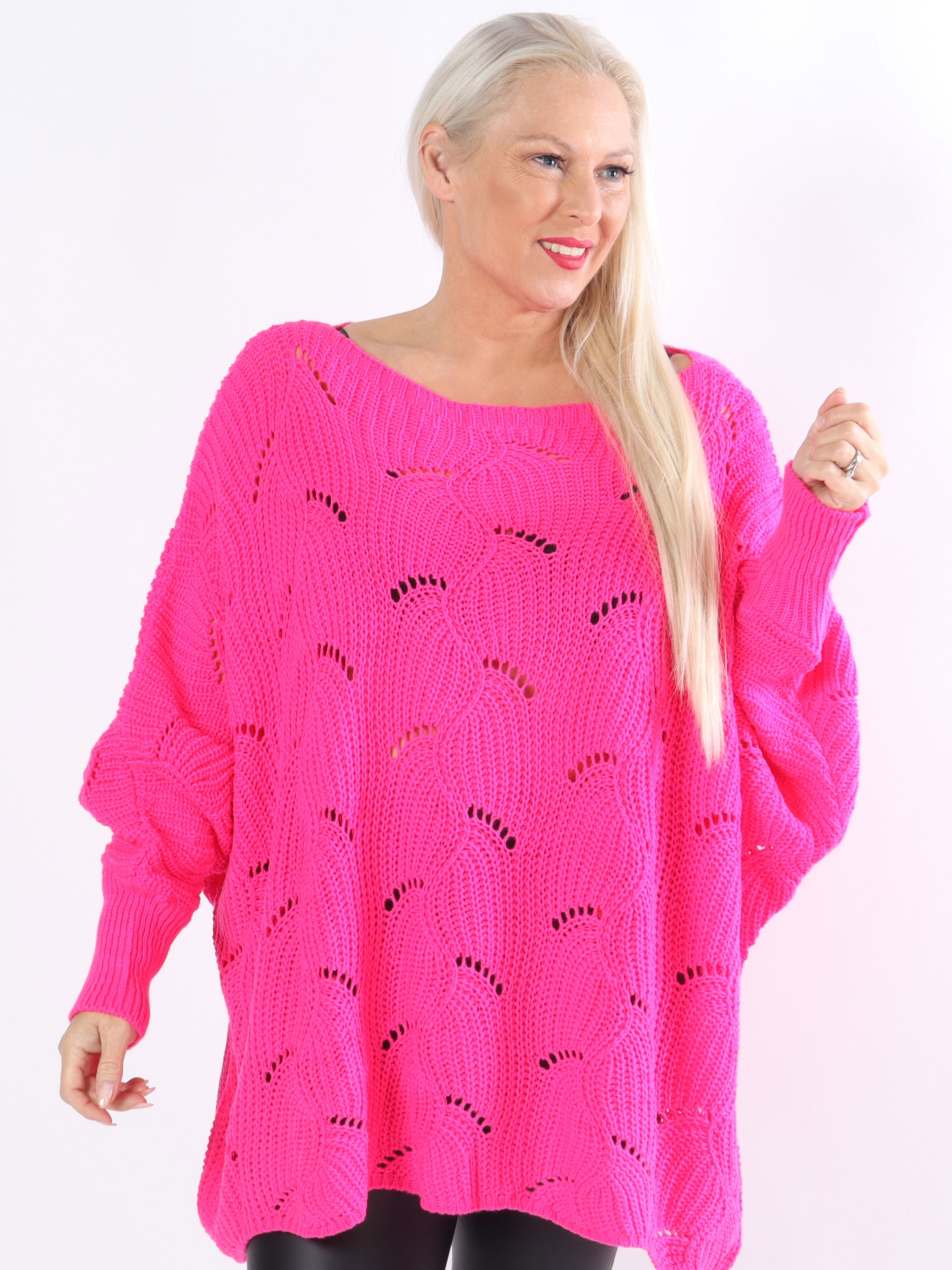 Manja - Plus size strik med hullet mønster